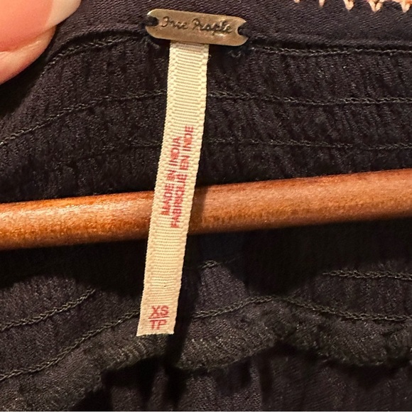 FREE PEOPLE  WIND WILLOW BOHO EMBROIDERED TUNIC MINI DRESS BLACK CORAL Size XS - Picture 8 of 11